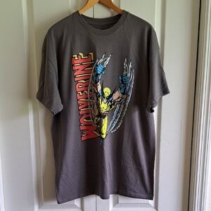 Gray Wolverine Graphic T-Shirt